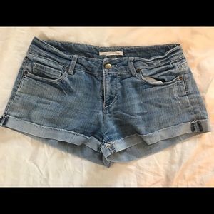 Daisy duke denim shorts